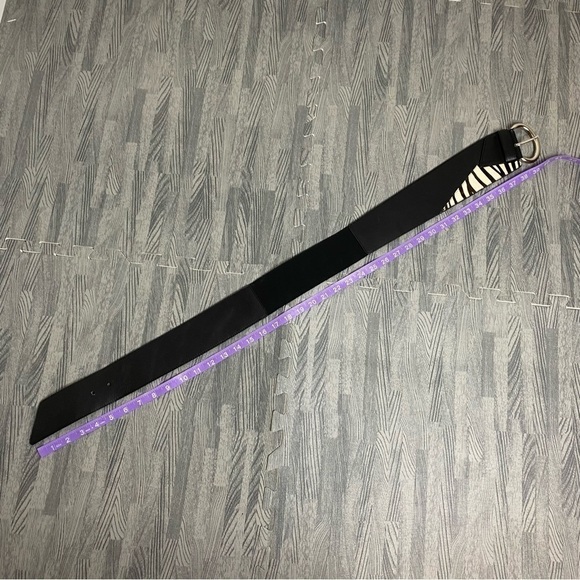Chico’s Black Leather Zebra Print Calf Hair Belt - Picture 6 of 14